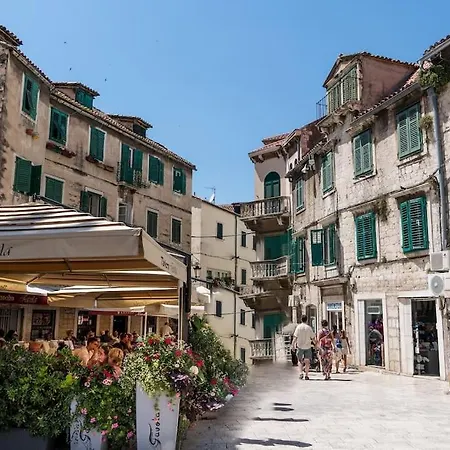 Modern In Split, 8min From Beach Apartment Split